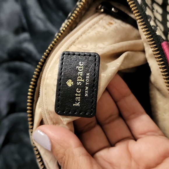 Kate Spade Crossbody - Picture 3 of 6